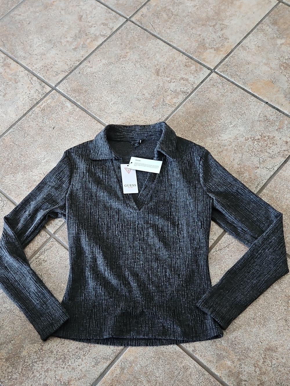 Guess Jullita Lush Collar Top Black V-Neck Long Sleeve Polo Sweater.